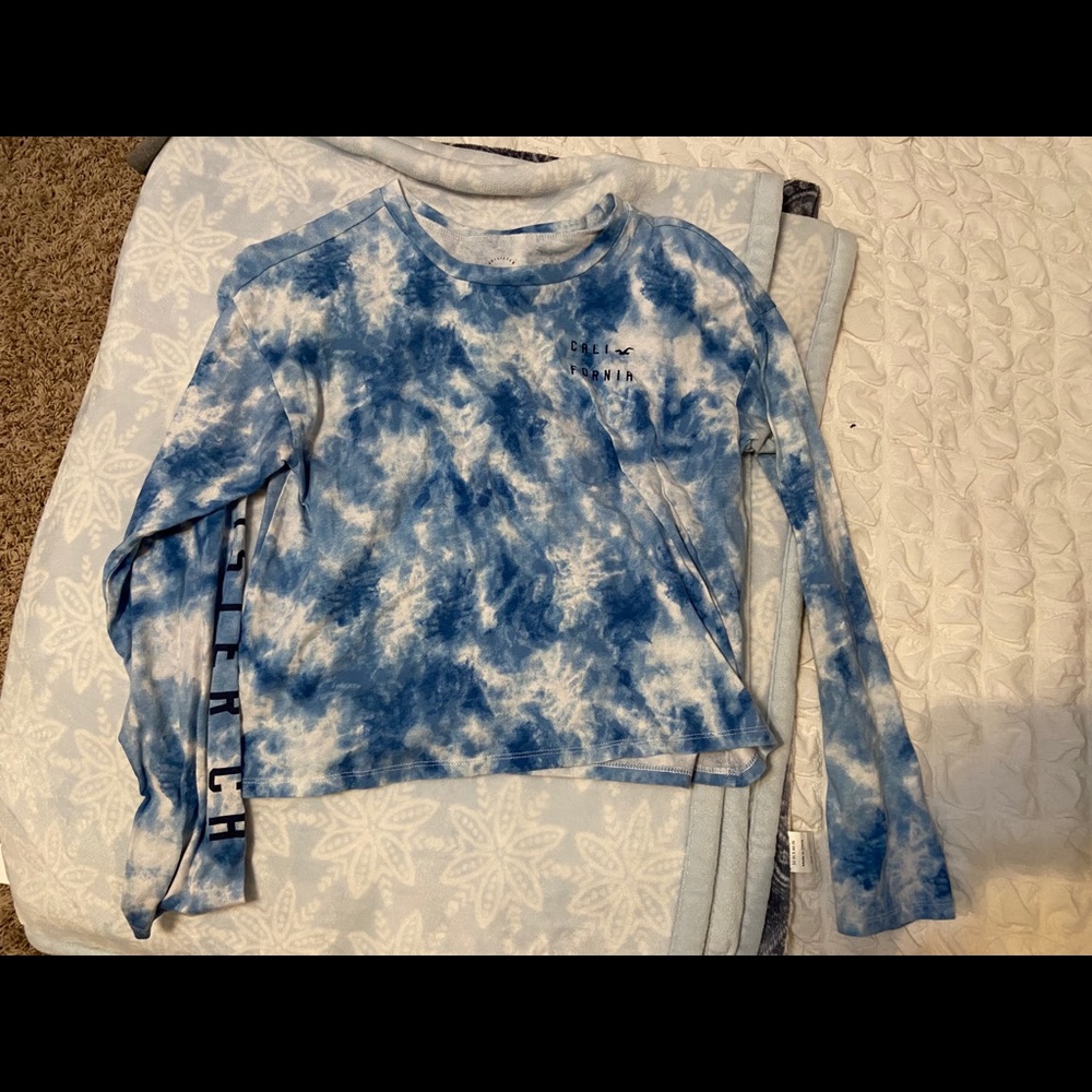 Blue tie dye Hollister shirt